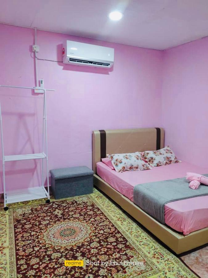Pink Homestay D'Perlis Kangar Exterior photo